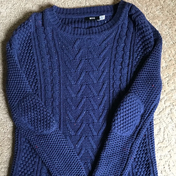 Urban Outfitter Oversized Sweater XS - Picture 2 of 4
